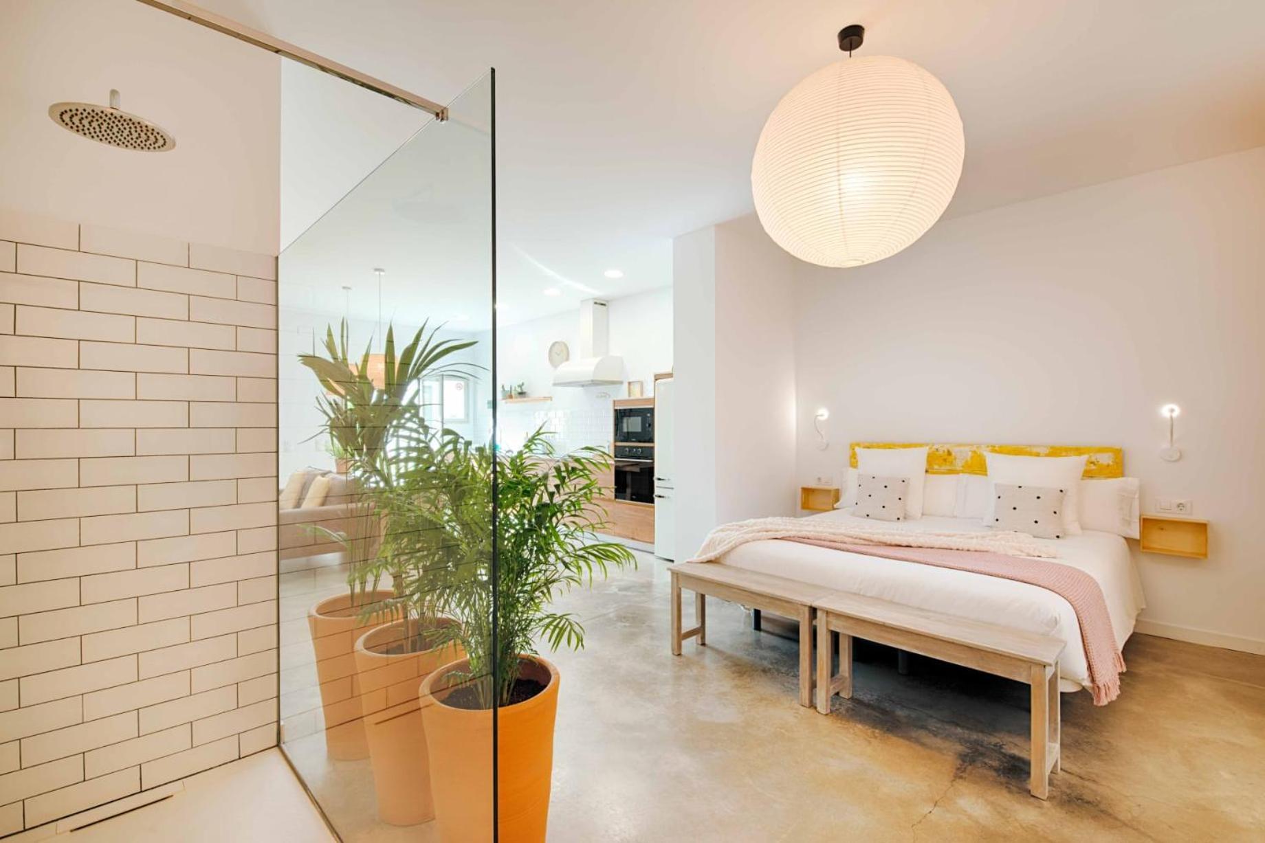 Apartament Loft Con Piscina Climatizada De Agua Salada Y Parking En El Centro De Figueres Figueres  Zewnętrze zdjęcie